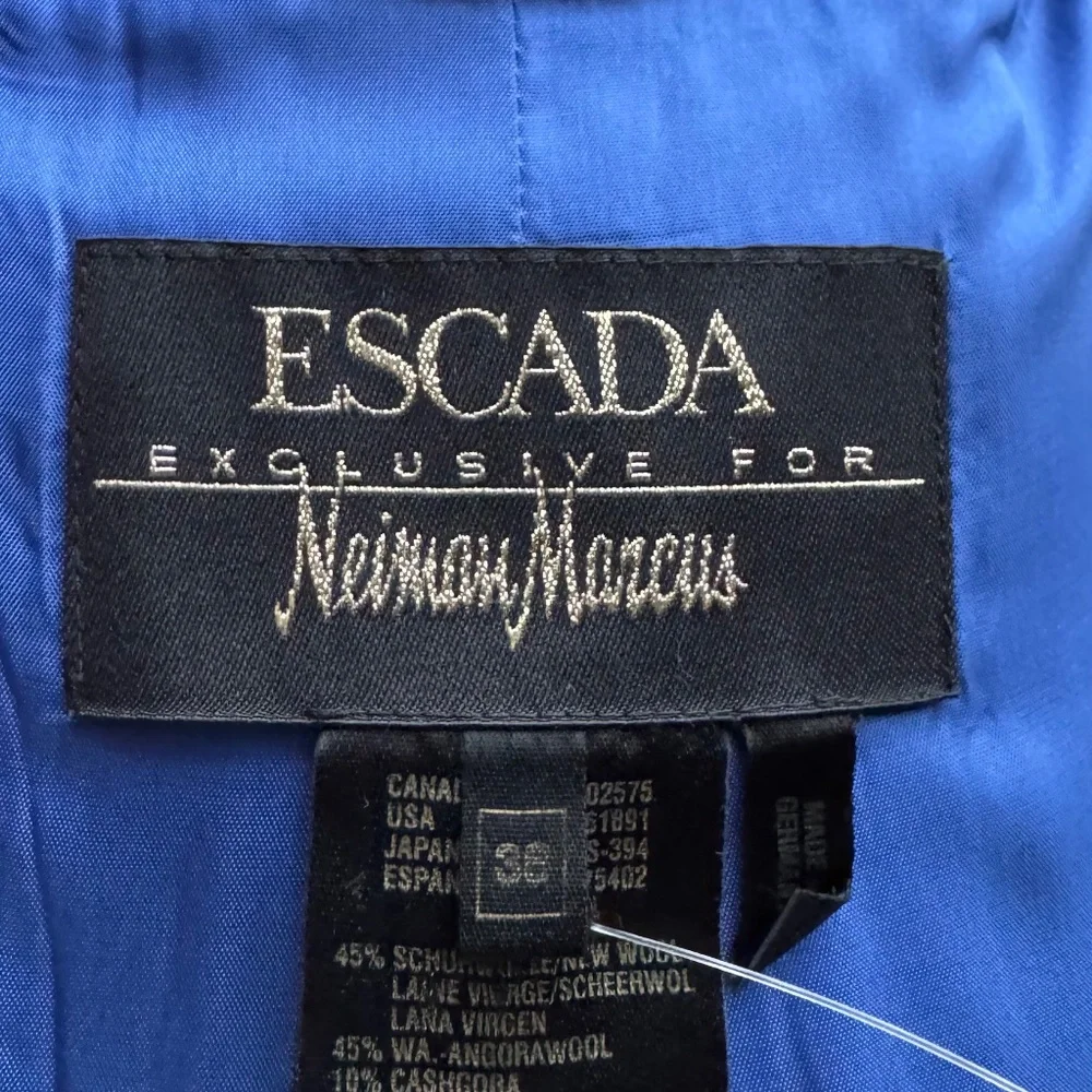 ESCADA Royal blue wool angora cashgora blazer jeweled buttons size 38 / US 8